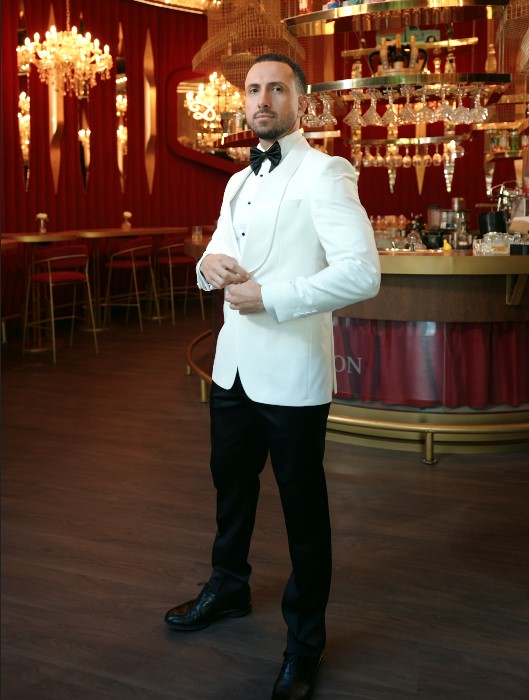 costum ginerică ivory