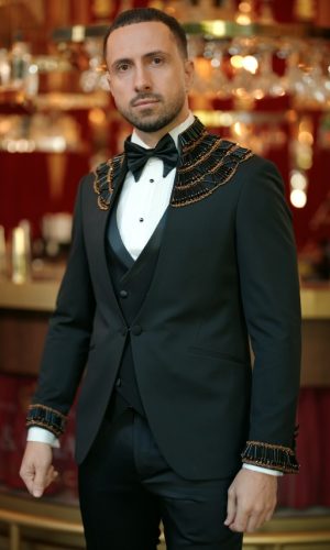 costum mire luxury
